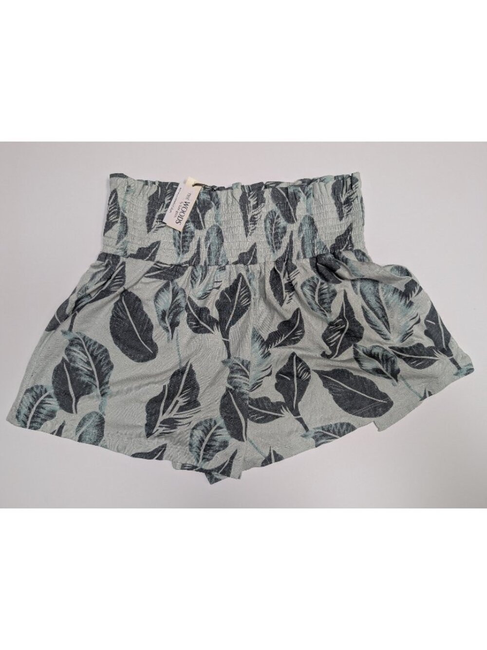 Kate Quinn The Woods Women's Smocked Shorts XS Artic Leaf Modal
